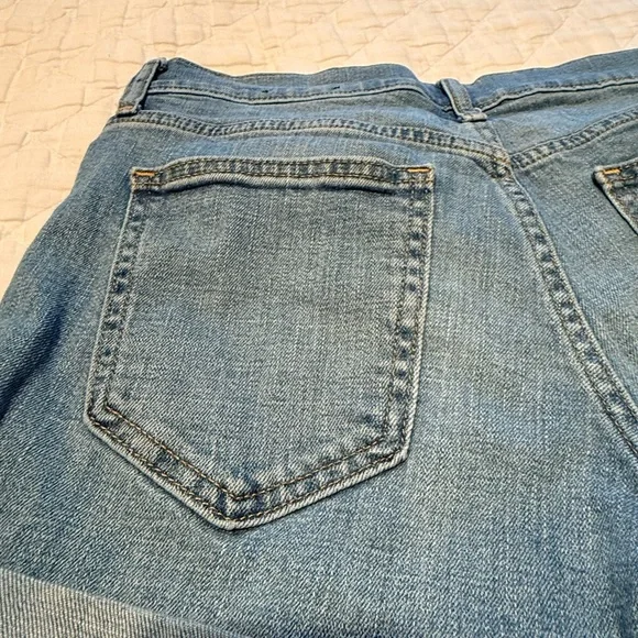 GAP Denim Cuffed Jean Shorts Size 28 Blue Stretch Mid Rise Casual Summe - Picture 10 of 11